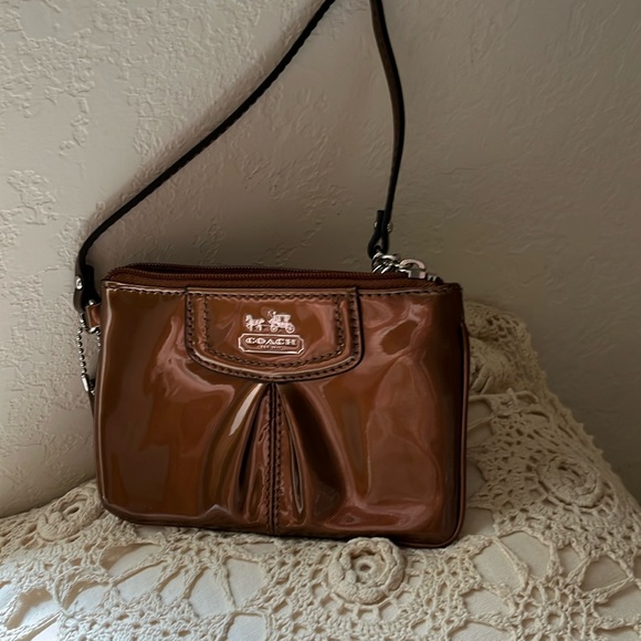 Coach Wristlet- Metallic Bronze- NWOT - Picture 2 of 14